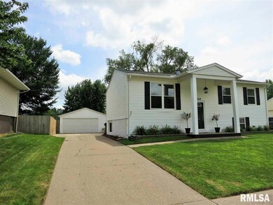 1809 W 54th St, Davenport, IA 52806 - photo 2