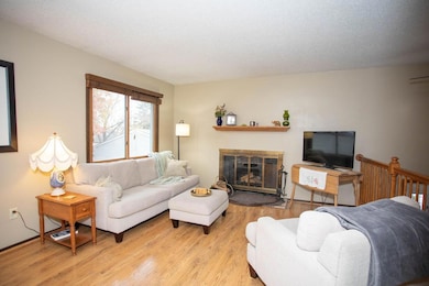 7841 Rimbley Rd, Woodbury, MN 55125 - photo 6