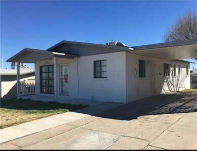 2712 Jefferson Ave, El Paso, TX 79930 - photo 5