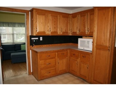 75 Spruce St, Framingham, MA 01701 - photo 3