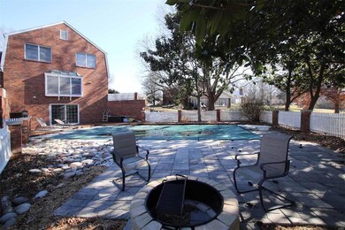 10 Foot Deep In-Ground 16 x 35 Salt Water Pool---C