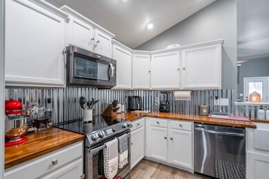 302 E 95th St, Odessa, TX 79765 - photo 7