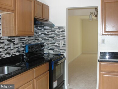 2906 Williamsburg Ct, Woodbridge, VA 22191 - photo 5