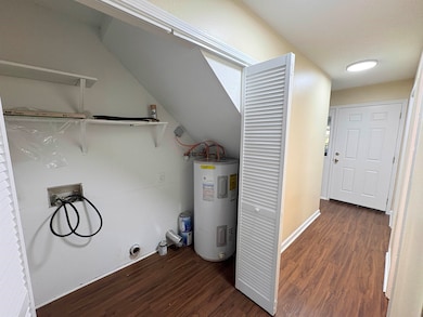 3701 Donovan Dr unit C, Tallahassee, FL 32309 - photo 7