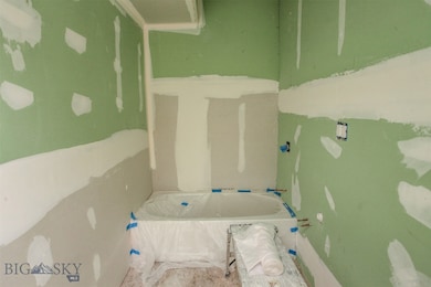 607 W Chinook St, Livingston, MT 59047 - photo 7