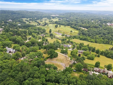 280 Glen Laurel Ln, Pittsburgh, PA 15238 - photo 2