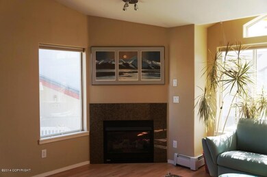 Living Room With Gas Fireplace