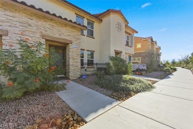 1125 Meadow Sparrow Place, Henderson, NV 89011 - photo 5