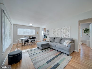 11904 Lafayette Dr, Silver Spring, MD 20902 - photo 6