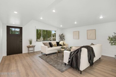 7222 N San Pasquale-1-7