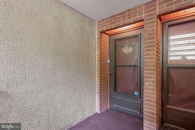 5657 Harpers Farm Rd unit A, Columbia, MD 21044 - photo 2