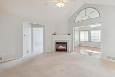 11-2656-Bluestone-Cir-Kalamazoo-MI-49009
