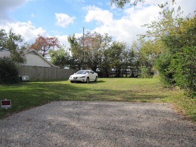 7626 Lady St, Houston, TX 77021 - photo 3
