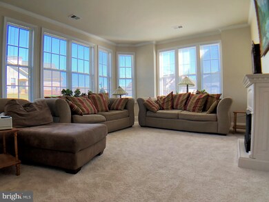 13414 Brogue Ct, Gainesville, VA 20155 - photo 4