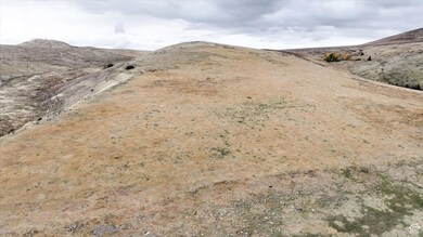 2075 Canyon Rd, Smithfield, UT 84335 - photo 4