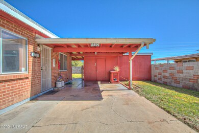 CARPORT