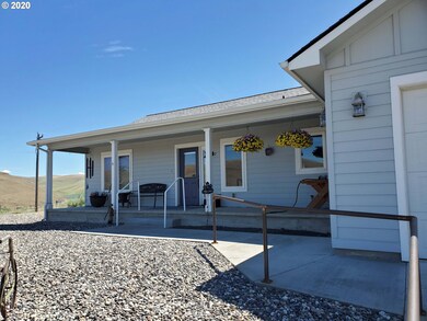 430 Frank Gilliam Dr, Heppner, OR 97836 - photo 2