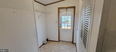 60 Meadowview Dr, New Bloomfield, PA 17068 - photo 4