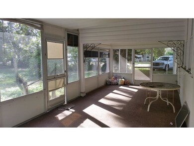 screened porch