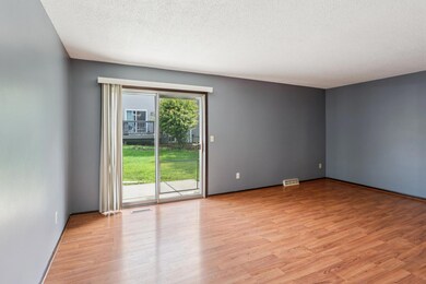 2360 Dorland Place E unit 117, Saint Paul, MN 55119 - photo 4