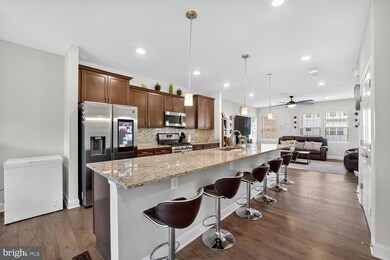 23776 Myrtle Glen Way, California, MD 20619 - photo 4