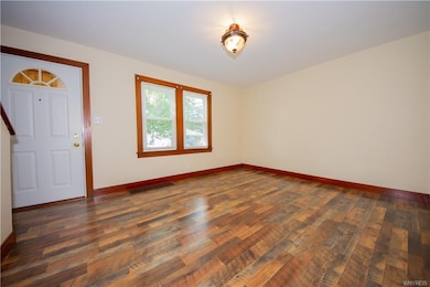 260 Shartle Place, North Tonawanda, NY 14120 - photo 6