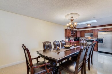 1802 N 50th Dr, Phoenix, AZ 85035 - photo 5