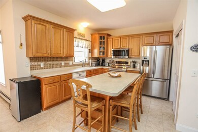 46 Constance St, Bedford, NH 03110 - photo 2