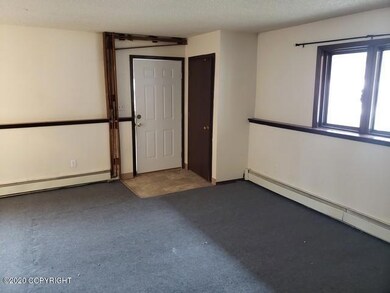 111-119276 Living Room Additional Angle2