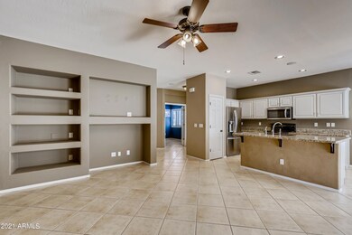7-452064975-13 Living Room