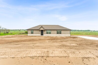 1400 Cottonwood Trail, Poolville, TX 76487 - photo 4