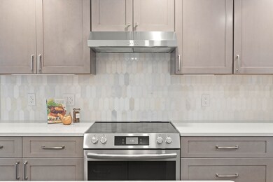 10 Enfield Dr, Andover, MA 01810 - photo 6