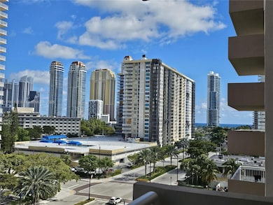 Winston Towers 100 unit 706, Sunny Isles Beach, FL 33160 - photo 2