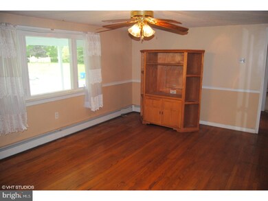 314 Northview Rd, Telford, PA 18969 - photo 4