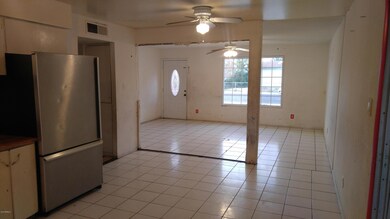 5209 W Windsor Ave unit 1, Phoenix, AZ 85035 - photo 4