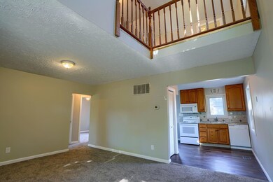 969 Bucknell Rd, Columbus, OH 43213 - photo 7