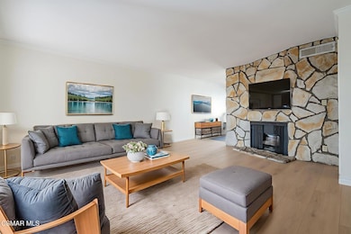 7904 Via Magdalena, Burbank, CA 91504 - photo 2