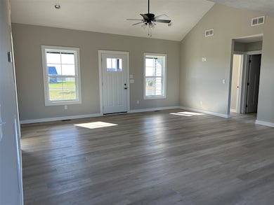 3902 Union Chapel Rd, Scottsville, KY 42164 - photo 2