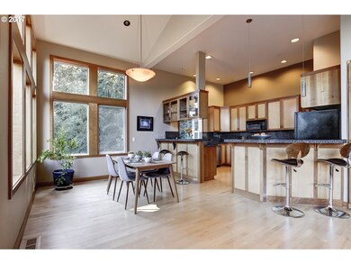 18400 Hillside Ct, West Linn, OR 97068 - photo 6