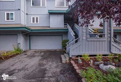 Exterior Front MS_94271-SMALL