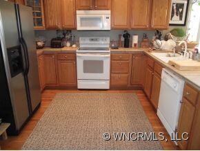 Great kitchen!