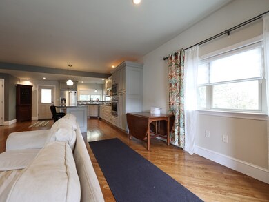 24 Talbot St, Saugus, MA 01906 - photo 5