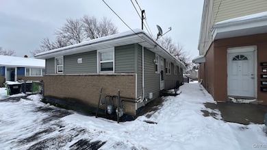 402 Buckley Rd, Liverpool, NY 13088 - photo 3