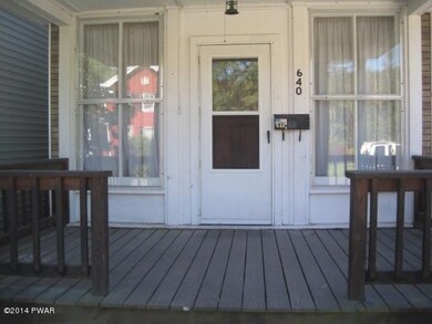 640 Paupack St, Hawley, PA 18428 - photo 2