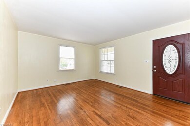 3010 Paddington St, Greensboro, NC 27406 - photo 7