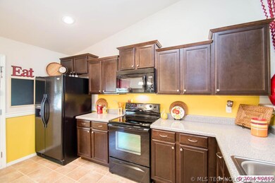 593 E 147th St S, Glenpool, OK 74033 - photo 7