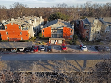 Bird's eye view of the property front, community m
