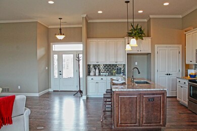 2001 Muirfield Dr. Columbia, MO 65203