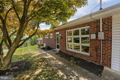 430 N 45th St, Harrisburg, PA 17111 - photo 3