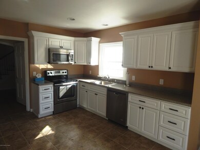 568 Charles Ave, Kingston, PA 18704 - photo 2